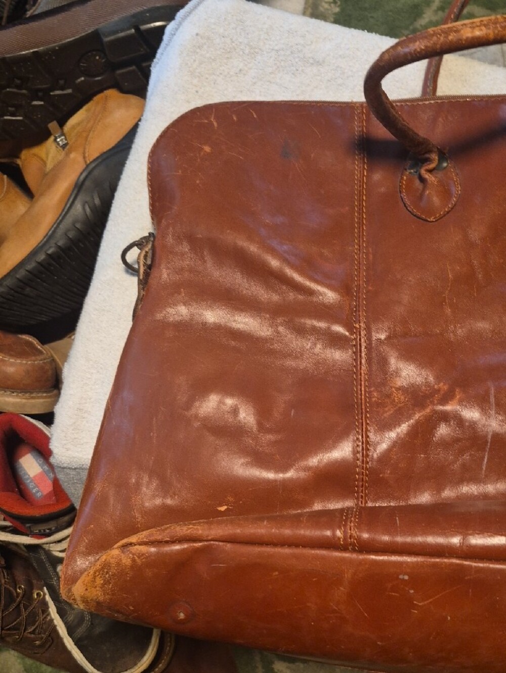 Brown Leather Weekender Bag - Men's Travel Holdall - Picture 10 of 16